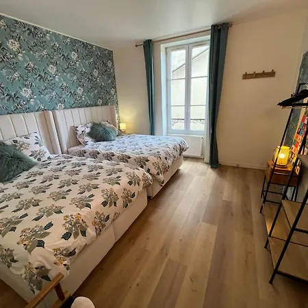 Rdc Avec Jardin Au Coeur De 2 A 6 Personnes Apartament