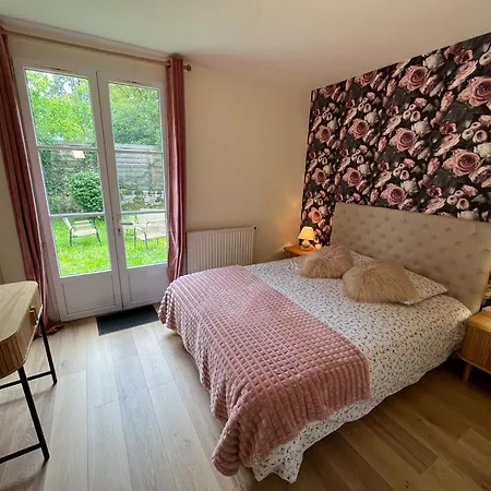 Rdc Avec Jardin Au Coeur De 2 A 6 Personnes Apartament