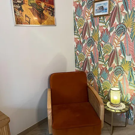 Rdc Avec Jardin Au Coeur De 2 A 6 Personnes Apartament